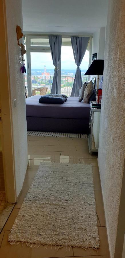 Suite-Xxi City View Hotelturm Aψβούργη Εξωτερικό φωτογραφία