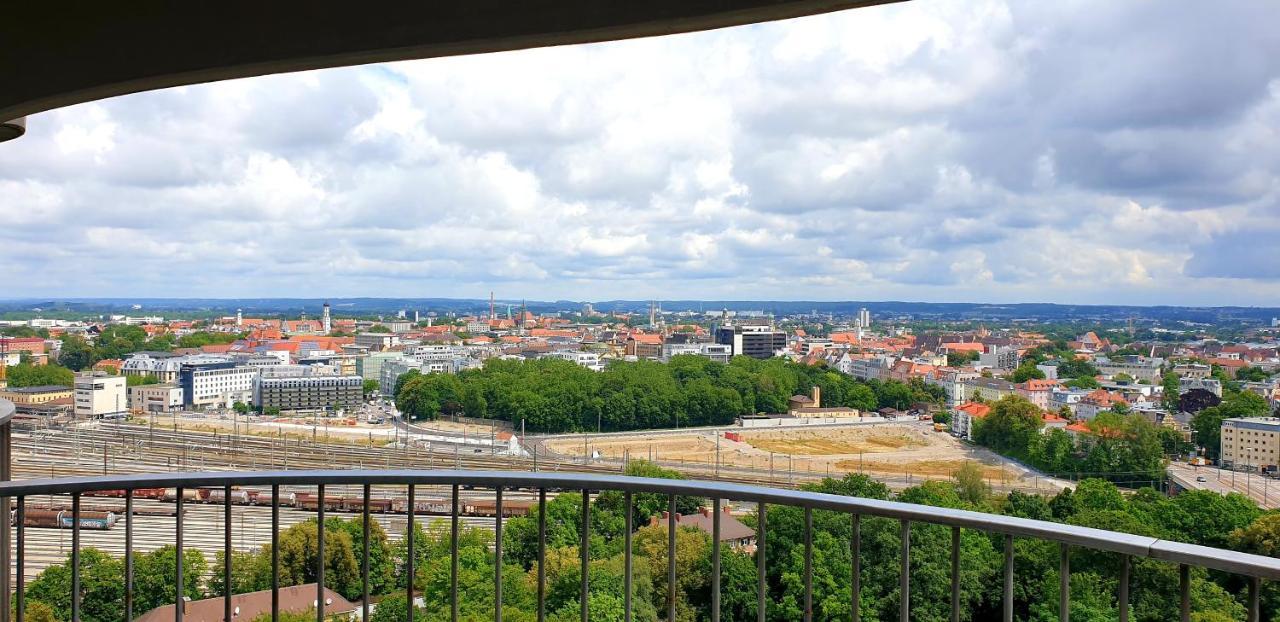 Suite-Xxi City View Hotelturm Aψβούργη Εξωτερικό φωτογραφία