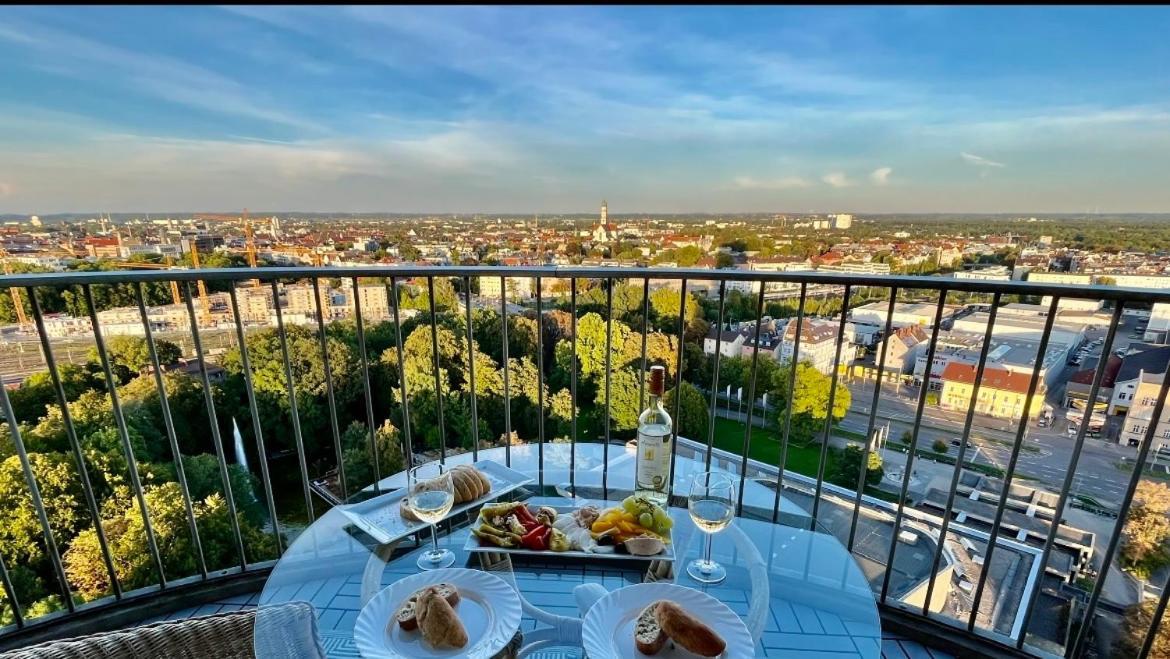 Suite-Xxi City View Hotelturm Aψβούργη Εξωτερικό φωτογραφία