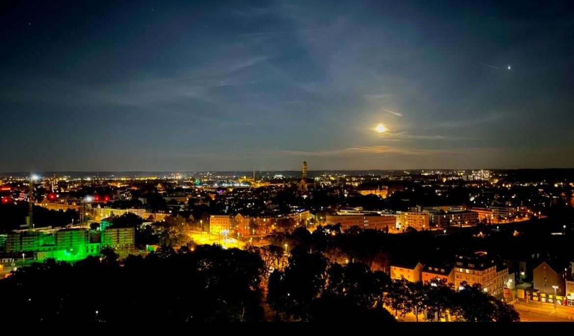 Suite-Xxi City View Hotelturm Aψβούργη Εξωτερικό φωτογραφία