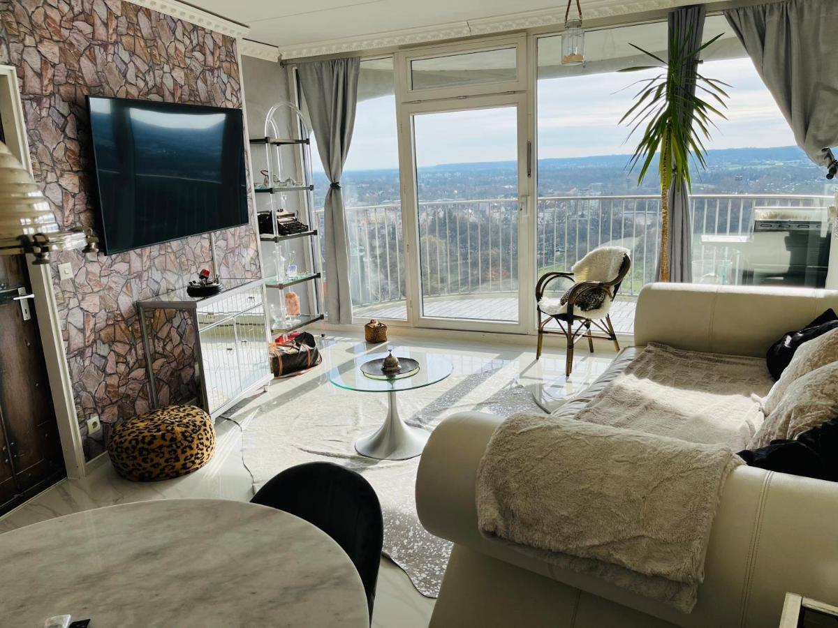 Suite-Xxi City View Hotelturm Aψβούργη Εξωτερικό φωτογραφία